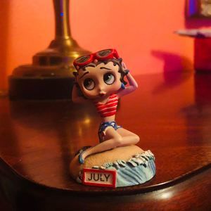 Meet your Posher, Jackie